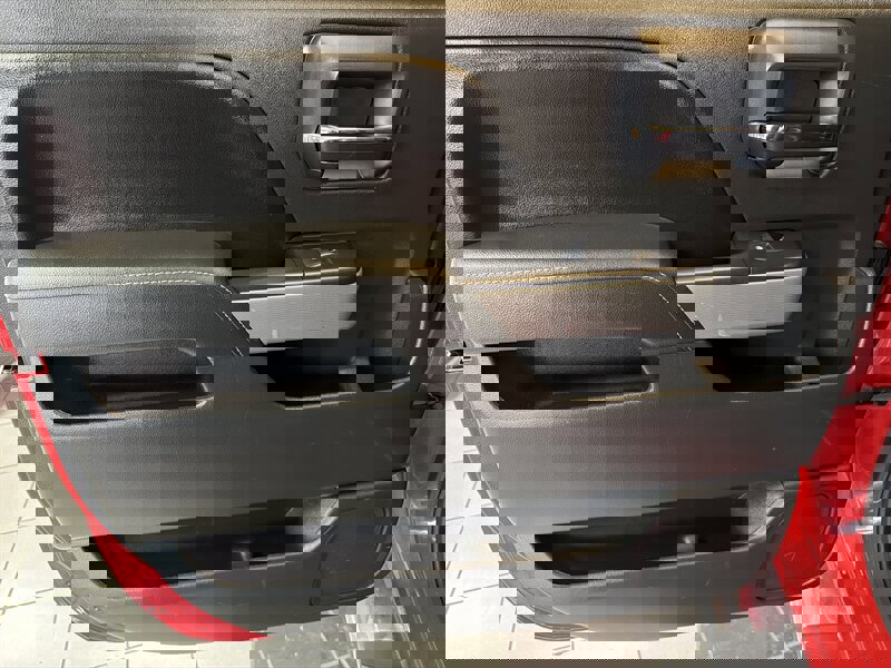 Used 2015 Chevrolet Silverado 1500 LTZ Z71 image 25