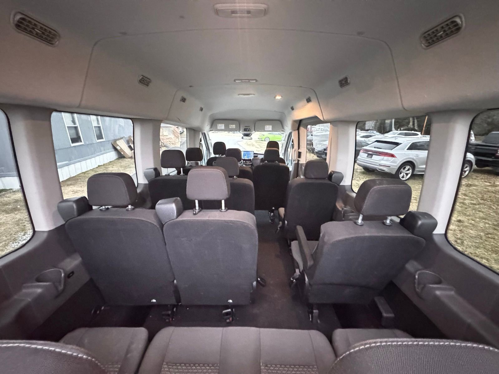 Used 2024 Ford Transit 350 XLT image 37