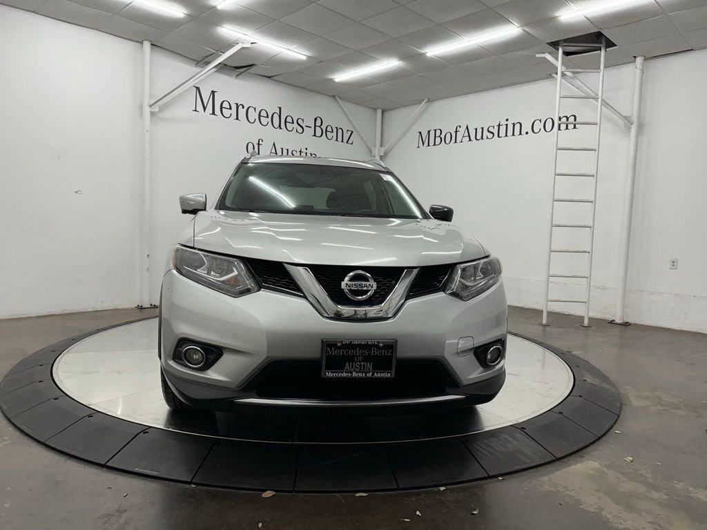 Used 2015 Nissan Rogue SL w/ SL Premium Package FWD image 2