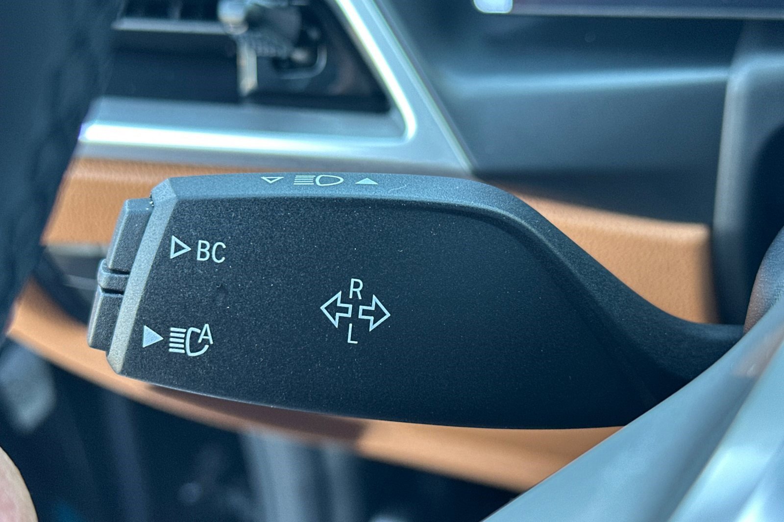 Used 2025 BMW i4 eDrive40 image 31