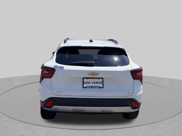 Used 2025 Chevrolet Trax LT w/ LT Convenience Package FWD image 5
