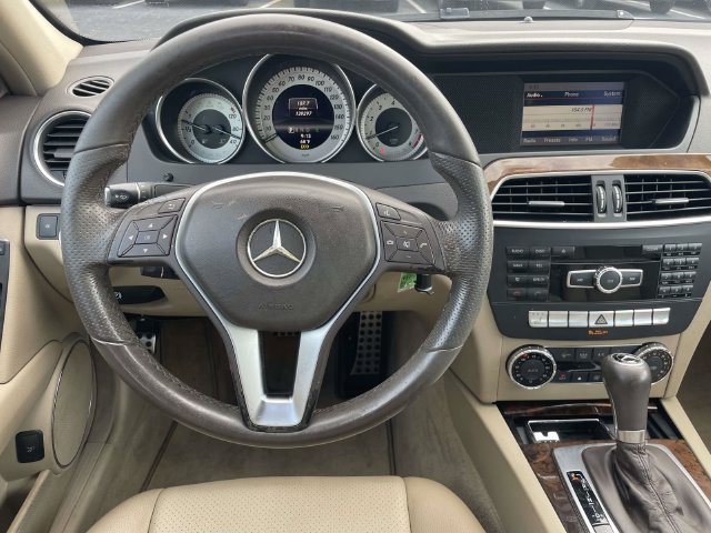 Used 2013 Mercedes-Benz C 300 4MATIC Sedan image 13