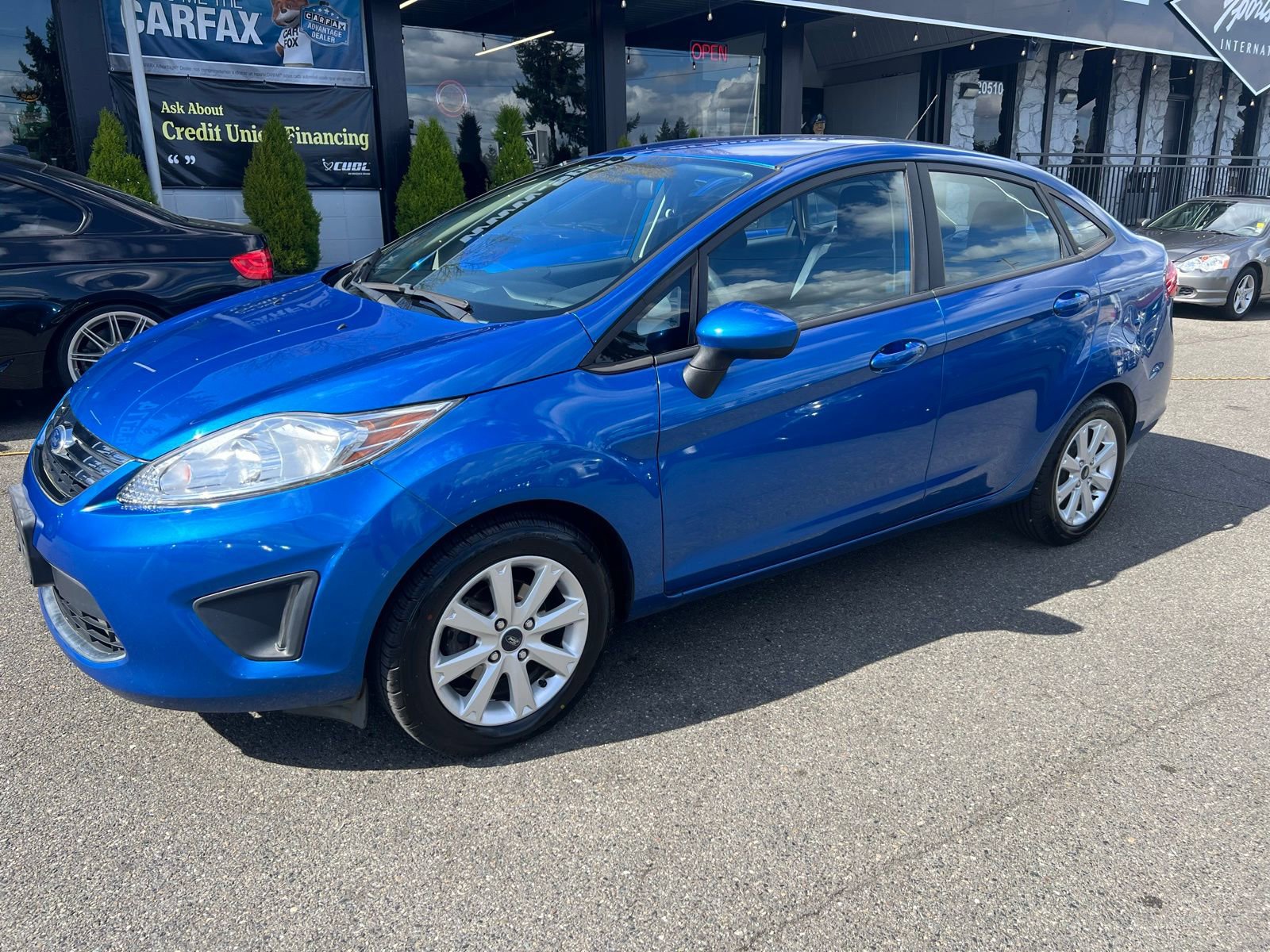 Used 2011 Ford Fiesta SE w/ 203A Rapid Spec Order Code image 1