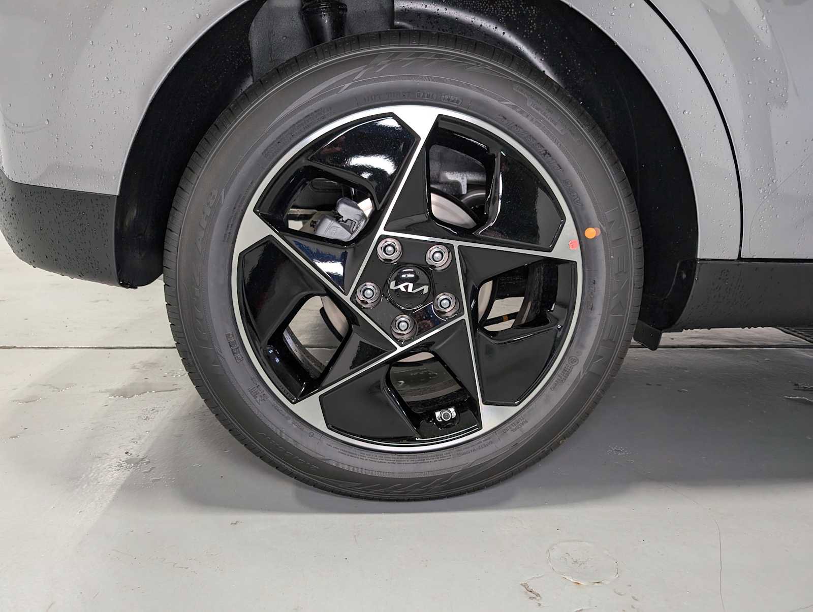 New 2025 Kia Soul EX image 3
