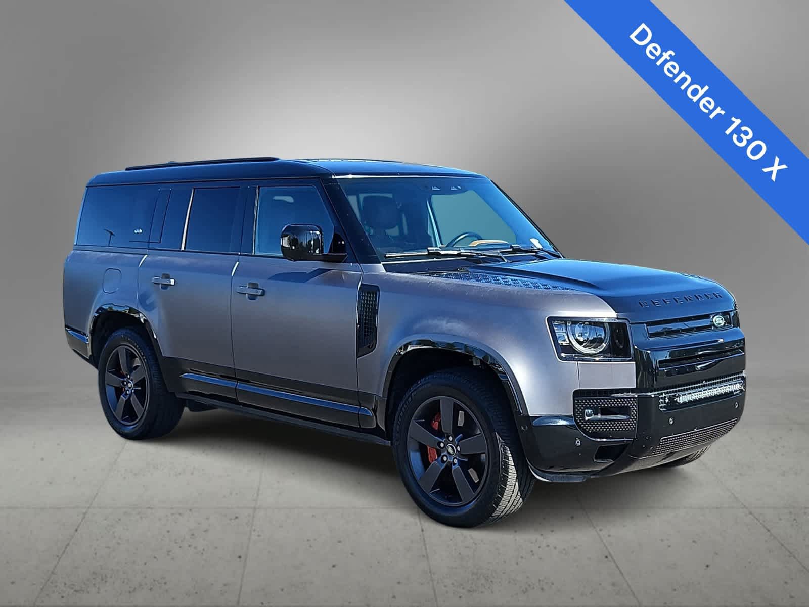Used 2024 Land Rover Defender 130 X AWD/4WD image 2