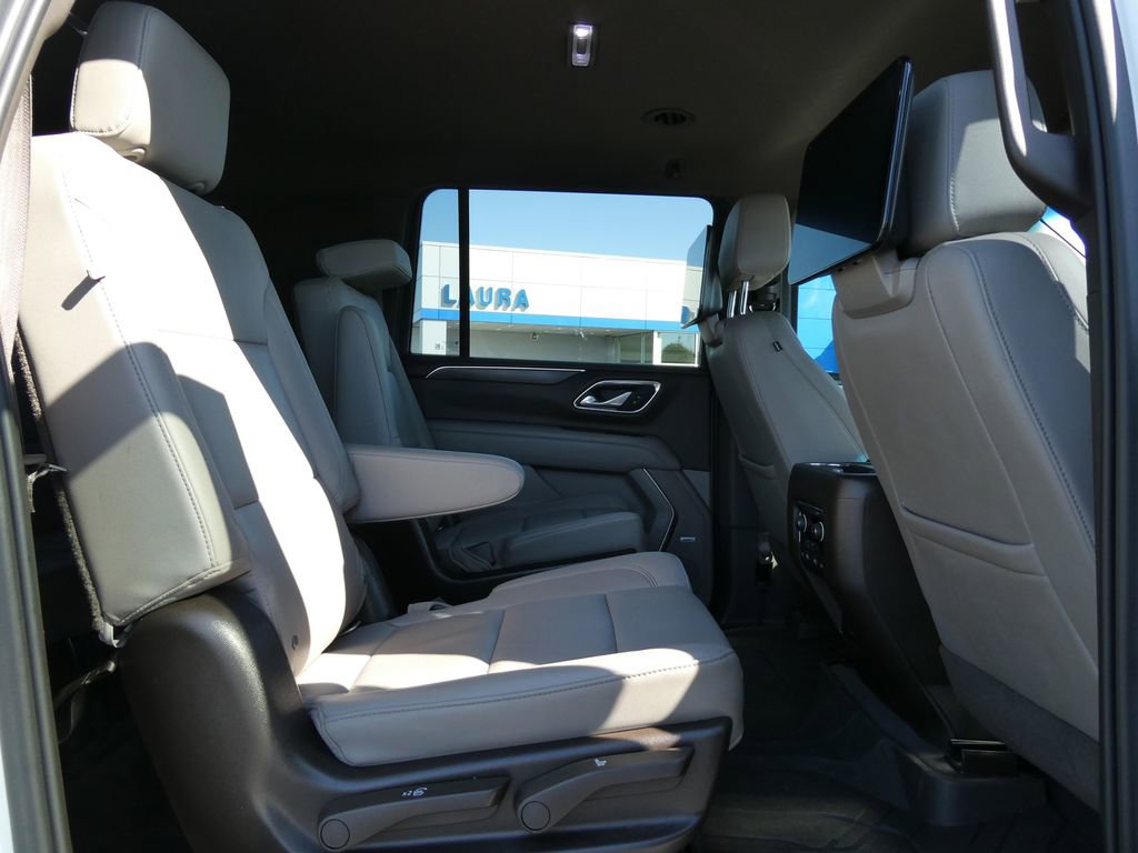 Certified 2021 Chevrolet Suburban LT w/ Rear Media and Nav Package AWD/4WD image 16