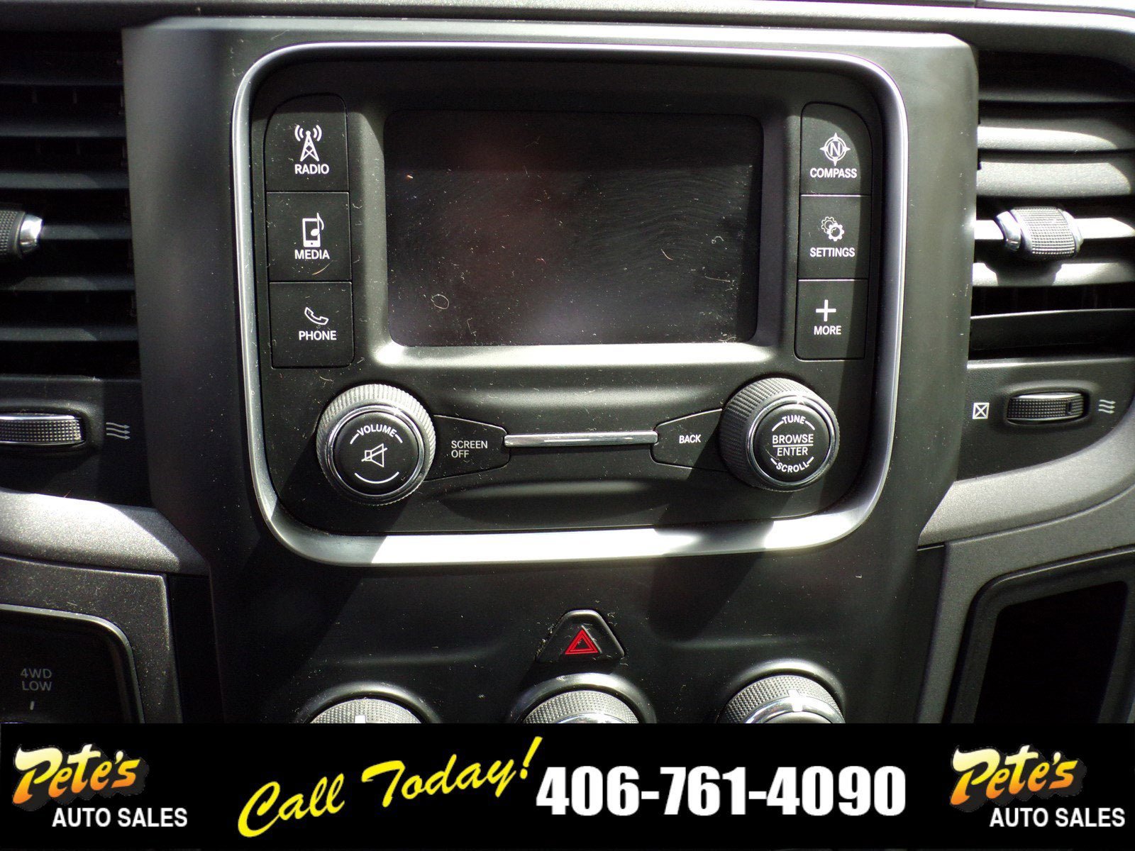 Used 2017 RAM 2500 Tradesman w/ Chrome Appearance Group AWD/4WD image 29