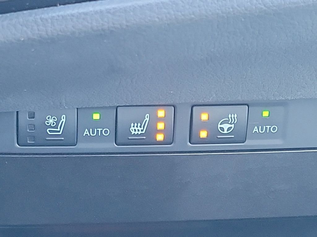 Used 2024 Lexus ES 350 w/ Premium Package image 8