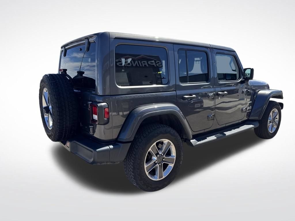 Used 2021 Jeep Wrangler Unlimited Sahara w/ Cold Weather Group AWD/4WD image 5