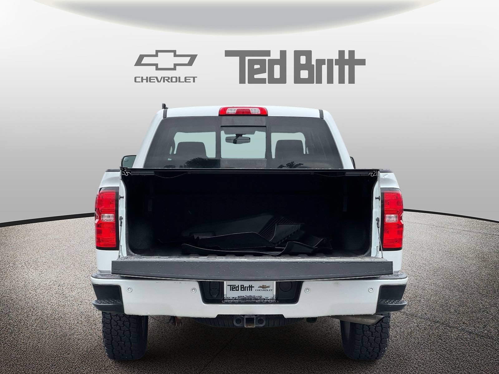 Used 2018 Chevrolet Silverado 1500 LT w/ All Star Edition AWD/4WD image 6