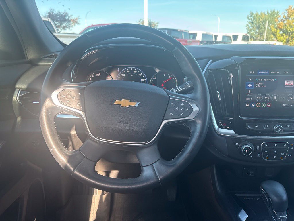 Used 2024 Chevrolet Traverse High Country AWD/4WD image 10