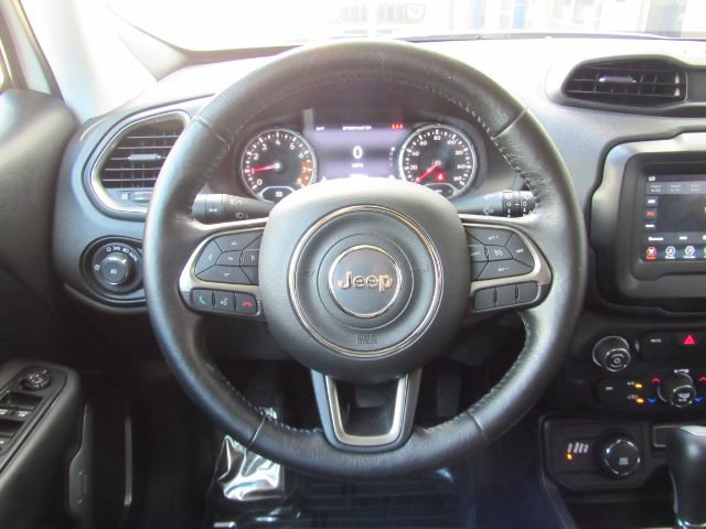 Used 2019 Jeep Renegade Limited image 33
