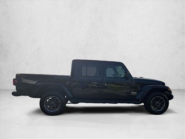 Used 2020 Jeep Gladiator Overland AWD/4WD image 4