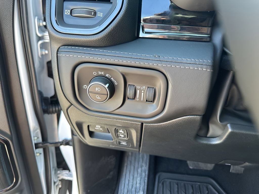 New 2026 RAM 1500 Limited AWD/4WD image 35