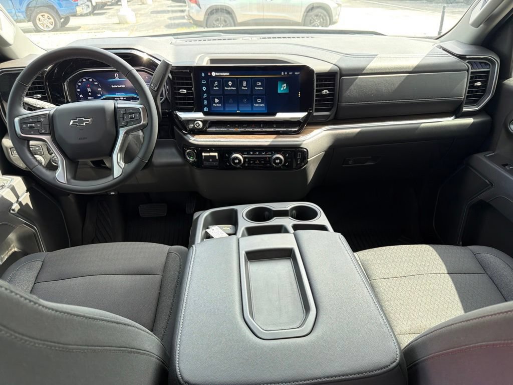 Used 2025 Chevrolet Silverado 1500 RST AWD/4WD image 16