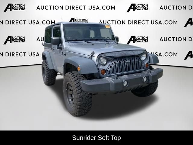 Used 2013 Jeep Wrangler Sport AWD/4WD video 3