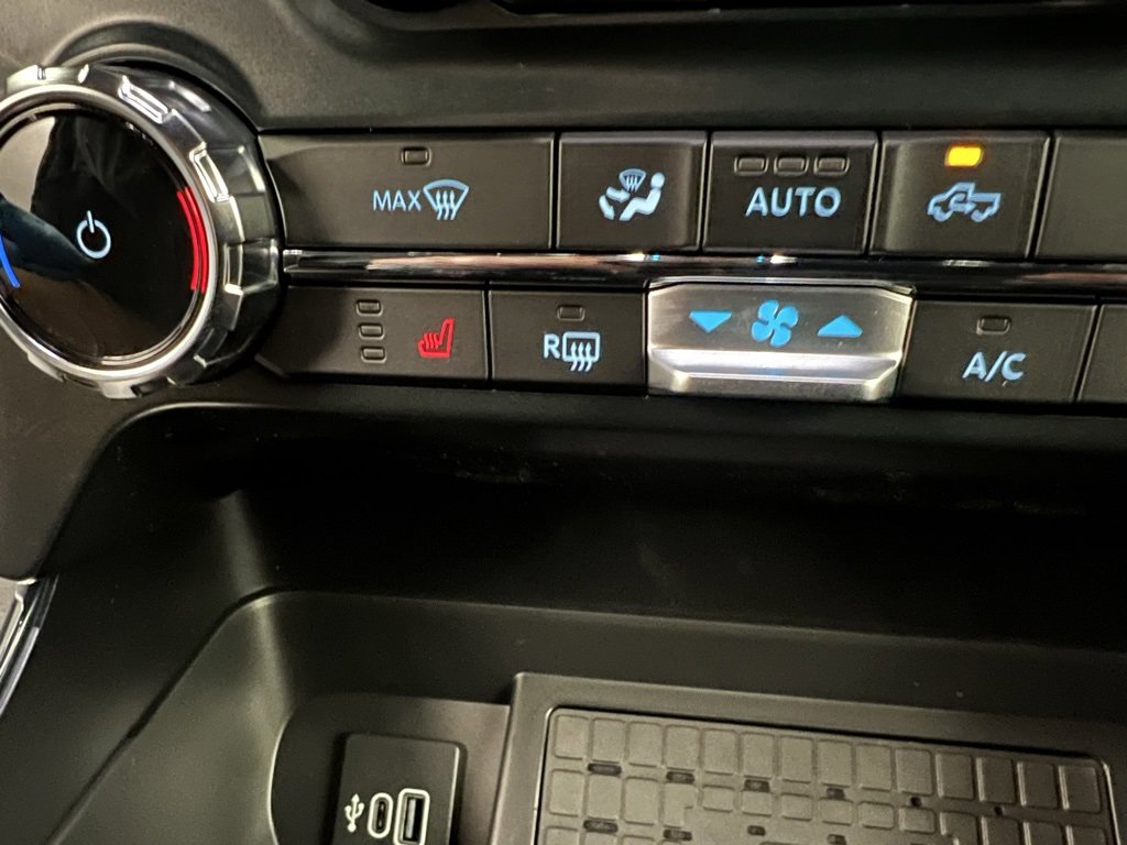 New 2025 Ford F150 XLT w/ Equipment Group 302A MID image 14