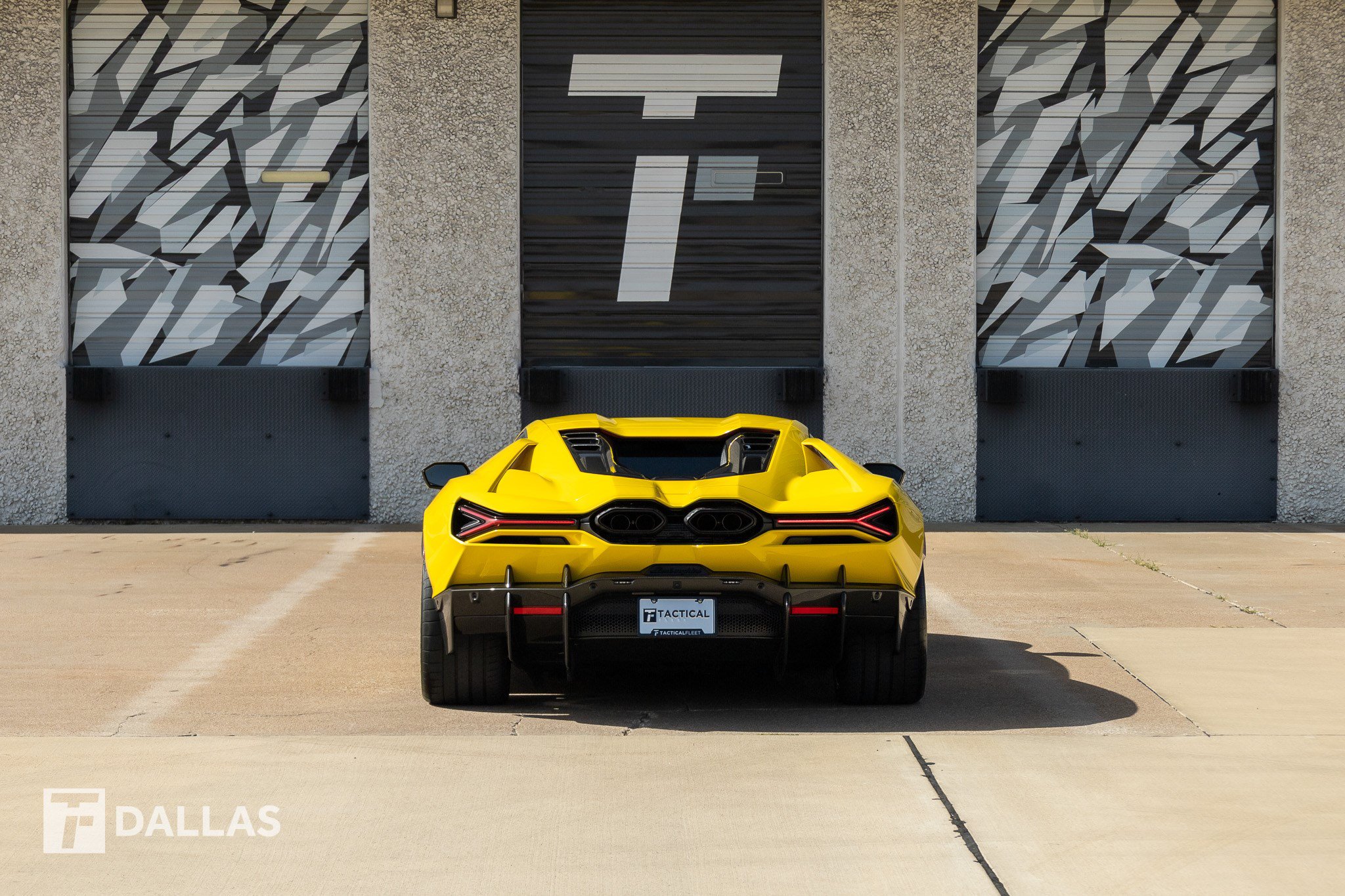 Used 2024 Lamborghini Revuelto AWD/4WD image 13