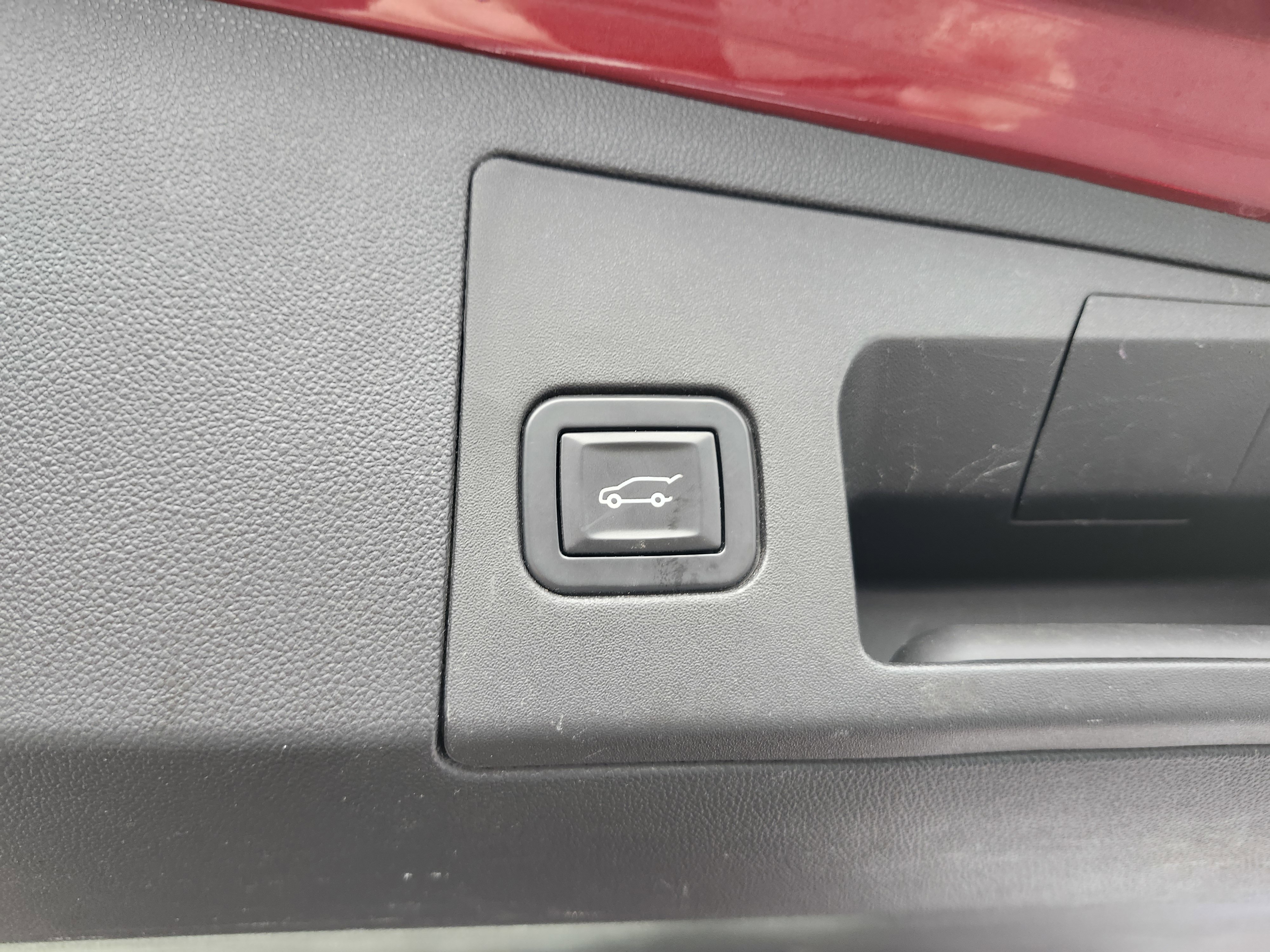 Used 2018 Cadillac XT5 Luxury image 26