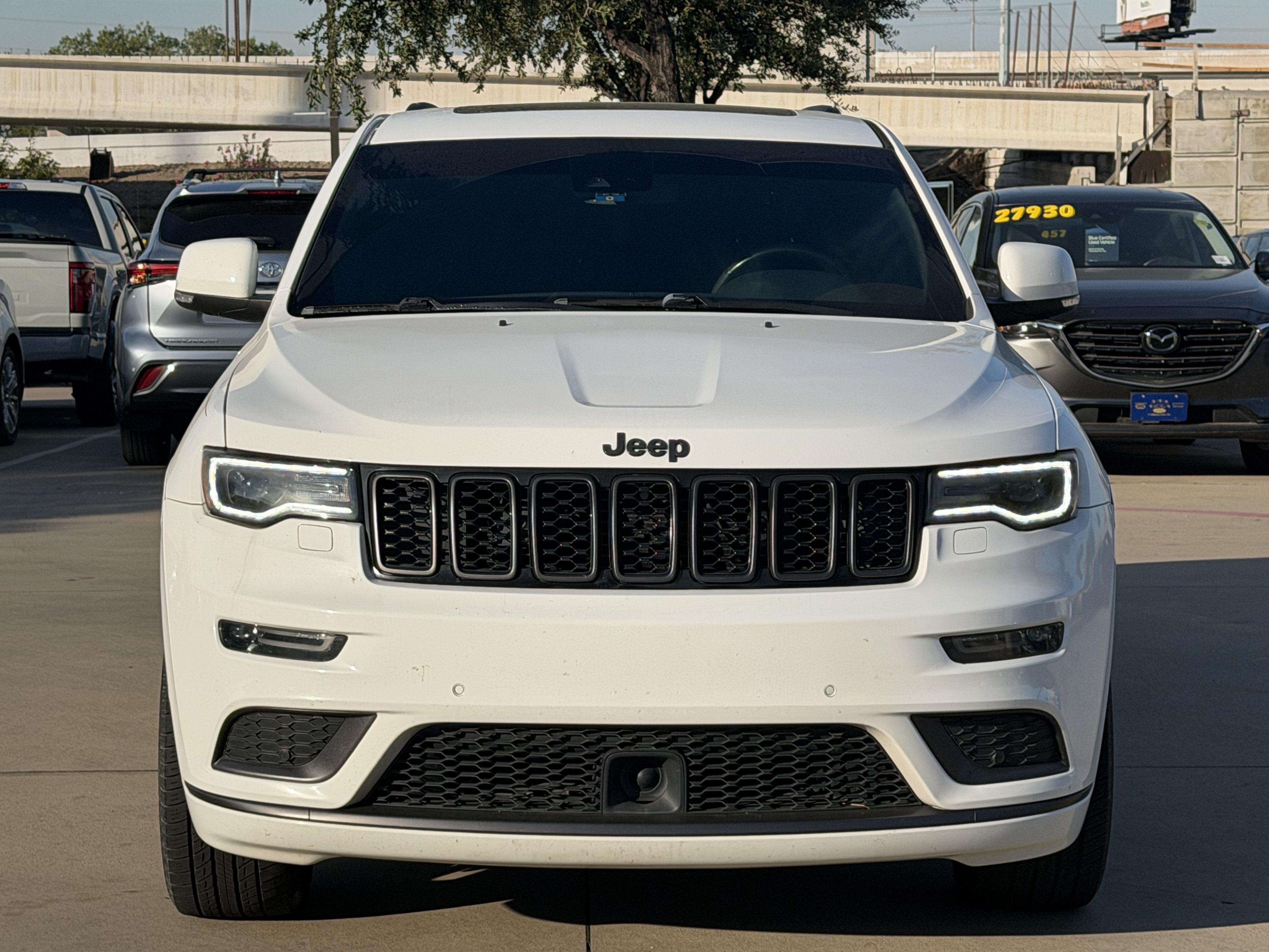 Used 2018 Jeep Grand Cherokee High Altitude RWD image 8