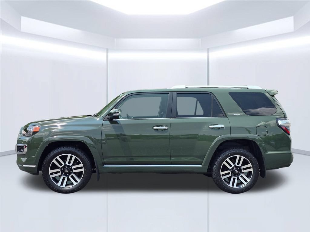 Used 2022 Toyota 4Runner Limited AWD/4WD image 18