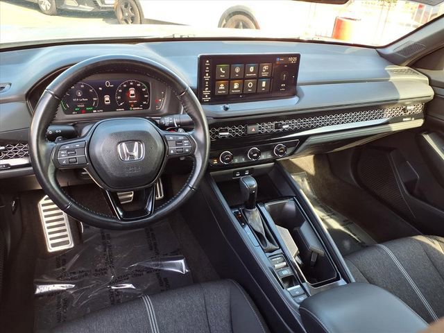 Used 2024 Honda Accord Sport image 10