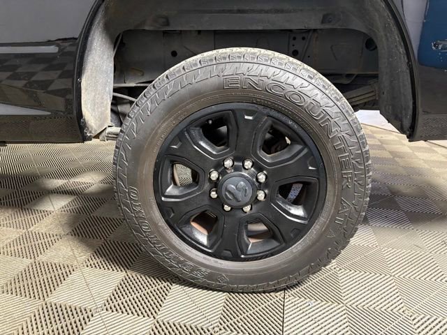 Used 2014 RAM 3500 Big Horn w/ Black Appearance Group image 23