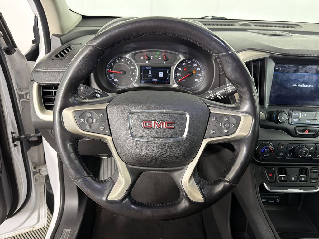 Used 2018 GMC Terrain Denali w/ Advanced Safety Package image 23