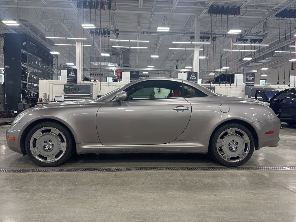 Used 2002 Lexus SC 430 Convertible image 18