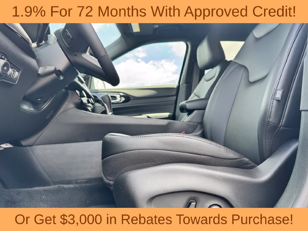 New 2026 Jeep Compass Limited w/ Sun, Sound & Navigation Group AWD/4WD image 15