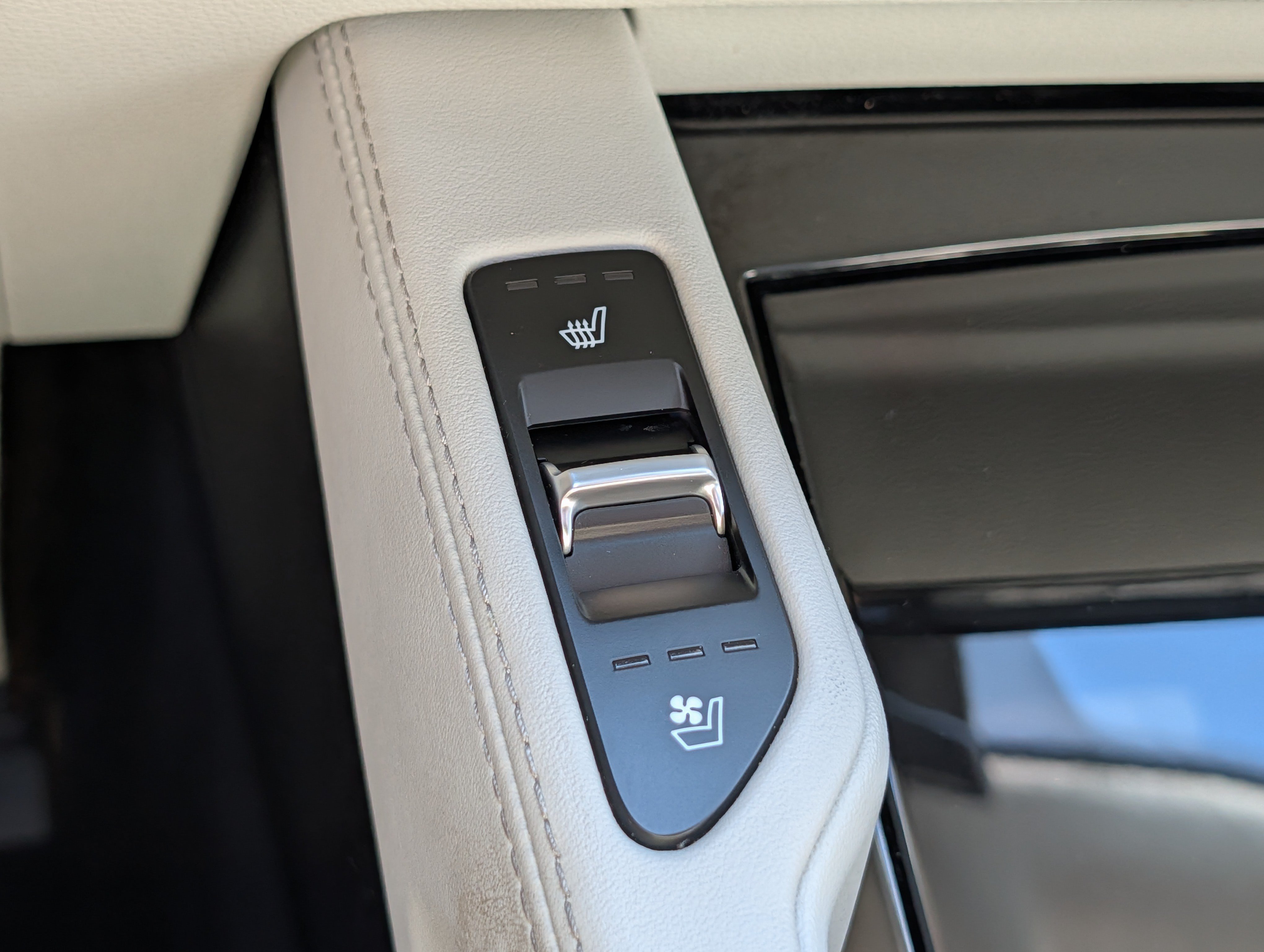 Used 2020 Kia Telluride SX w/ SX Prestige Package AWD/4WD image 28