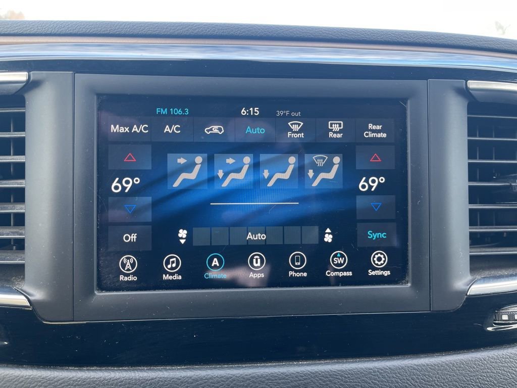 Used 2018 Chrysler Pacifica Touring Plus w/ Tire & Wheel Group image 19