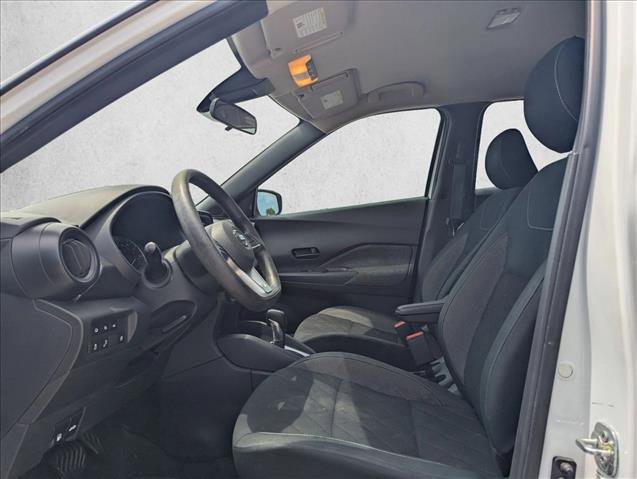 Used 2020 Nissan Kicks S FWD image 12