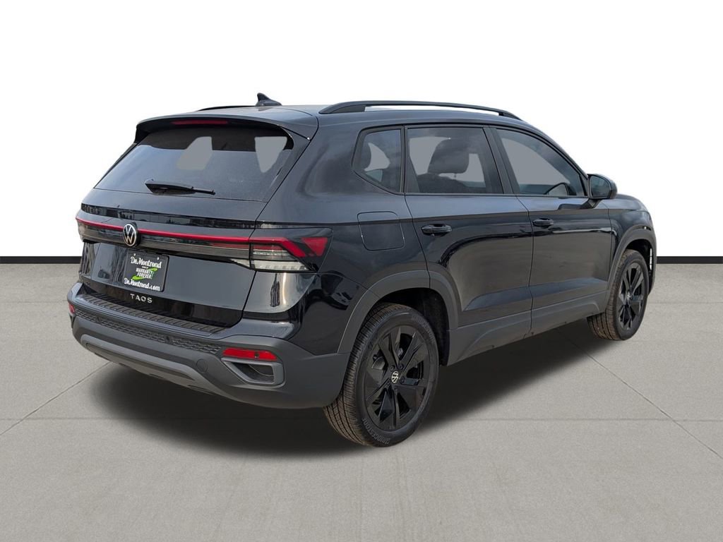 New 2026 Volkswagen Taos SE image 5