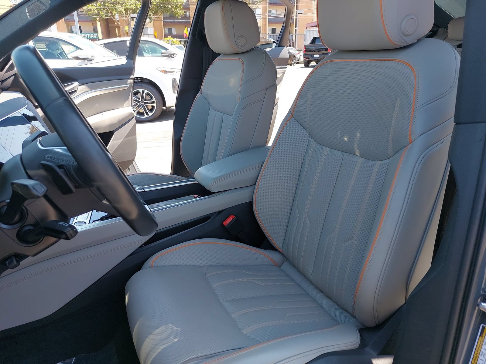 Used 2024 Audi Q8 e-tron Prestige w/ Prestige Package AWD/4WD image 15