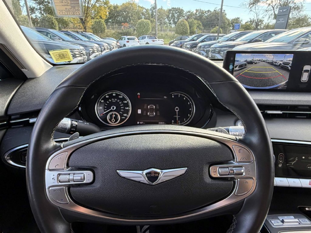 Certified 2025 Genesis GV70 2.5T AWD/4WD image 25