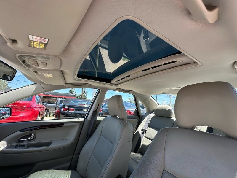 Used 2004 Volvo S40 FWD image 15
