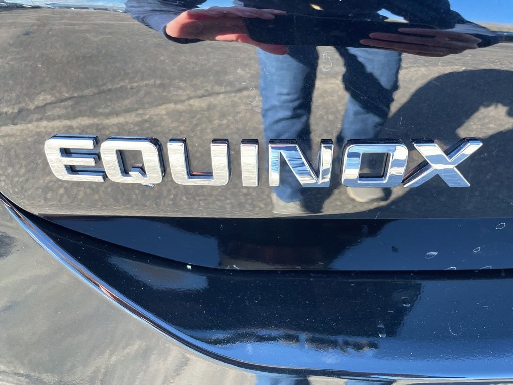 Used 2023 Chevrolet Equinox LS image 7