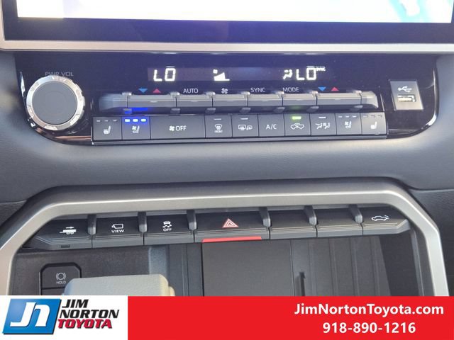 New 2026 Toyota Tundra Platinum AWD/4WD image 18