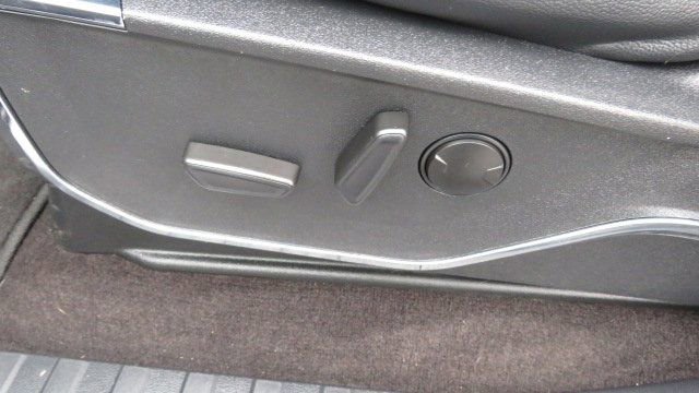 Used 2022 Ford F150 Lariat AWD/4WD image 17