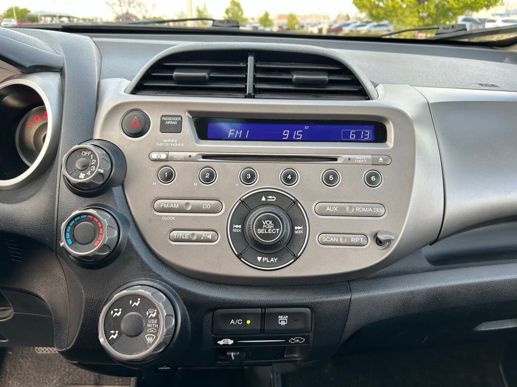 Used 2013 Honda Fit image 21