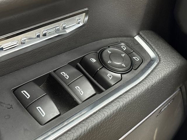 Used 2025 GMC Sierra 1500 Denali w/ Denali Reserve Package image 14