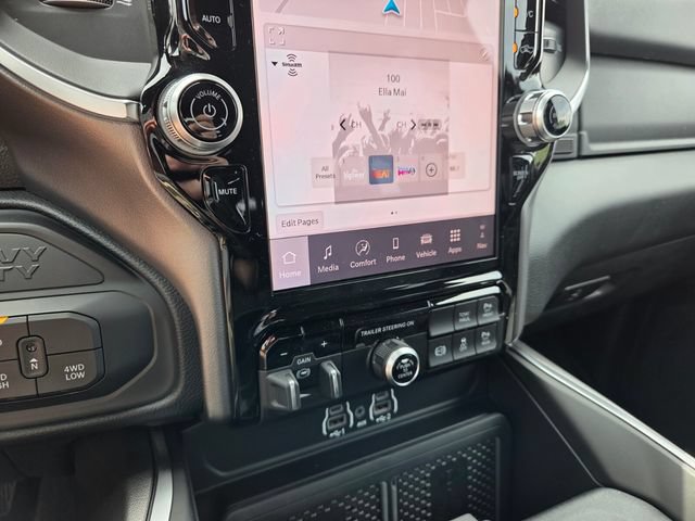 New 2026 RAM 3500 Big Horn AWD/4WD image 28
