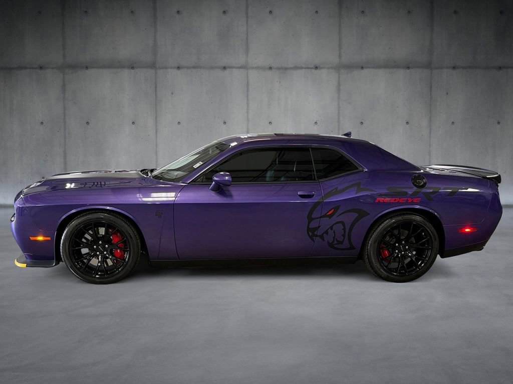 Used 2019 Dodge Challenger SRT Hellcat Redeye image 2