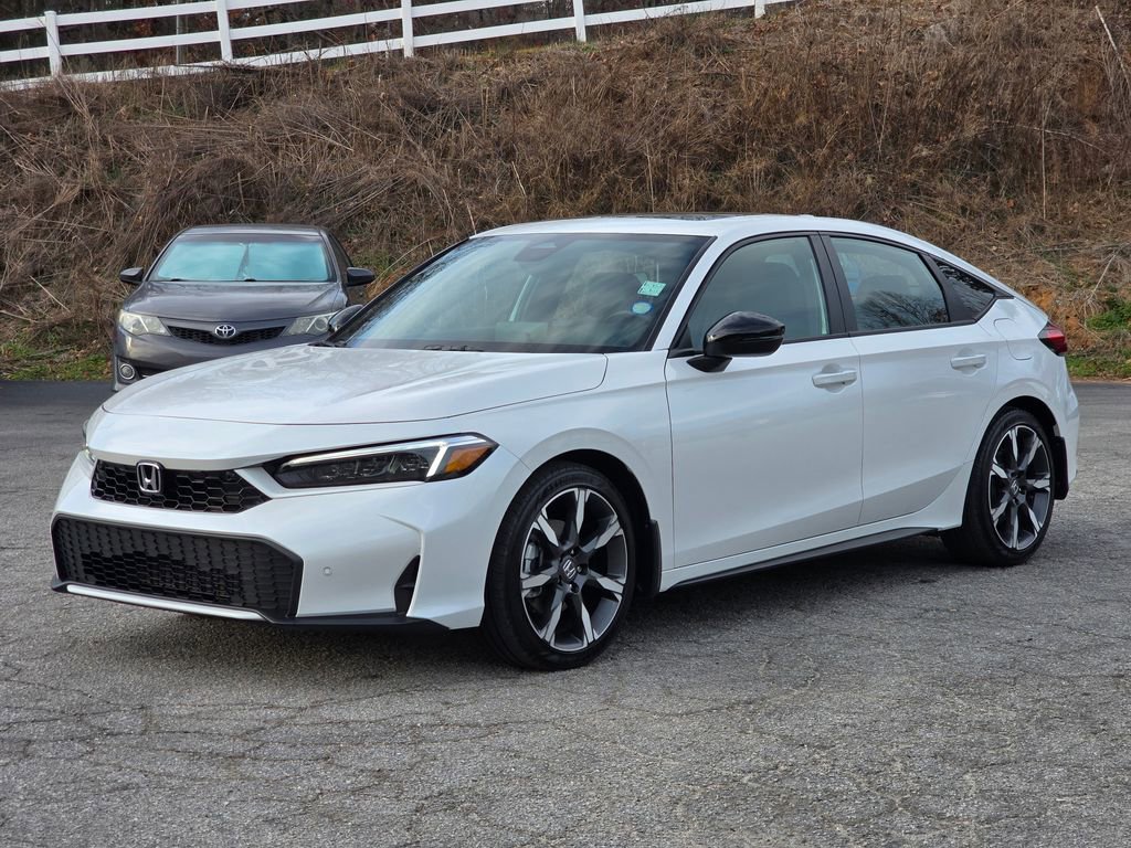 Used 2025 Honda Civic Sport Touring image 2