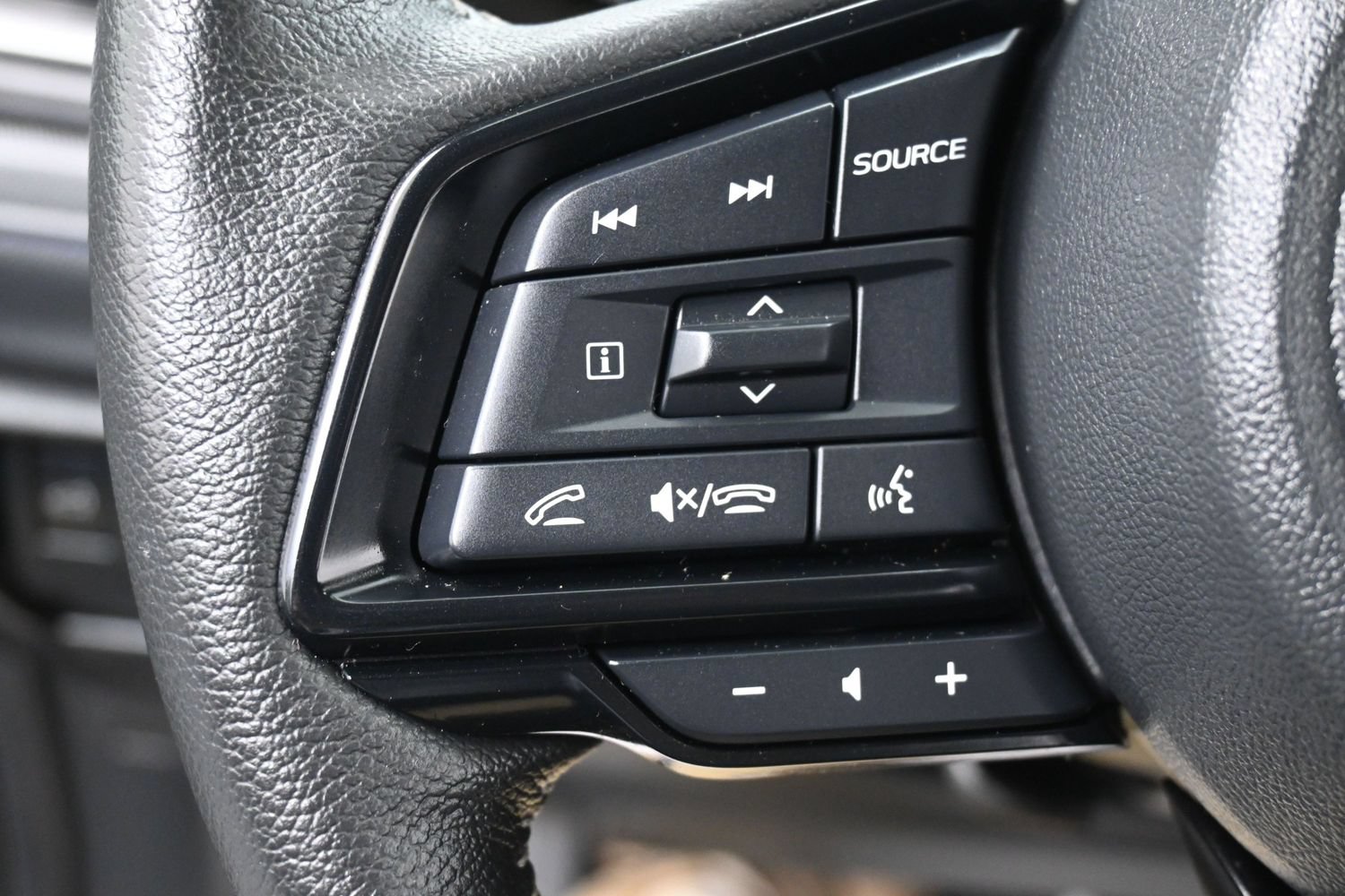 Used 2026 Subaru Forester Premium AWD/4WD image 24