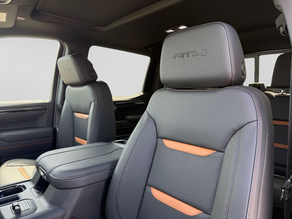 New 2026 GMC Sierra 1500 AT4 w/ AT4 Premium Package AWD/4WD image 17