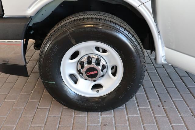 New 2026 GMC Savana 2500 Work Van image 11