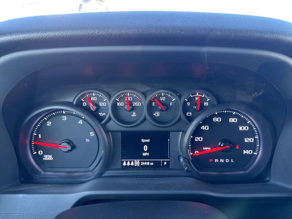 Used 2025 Chevrolet Silverado 2500 W/T image 15