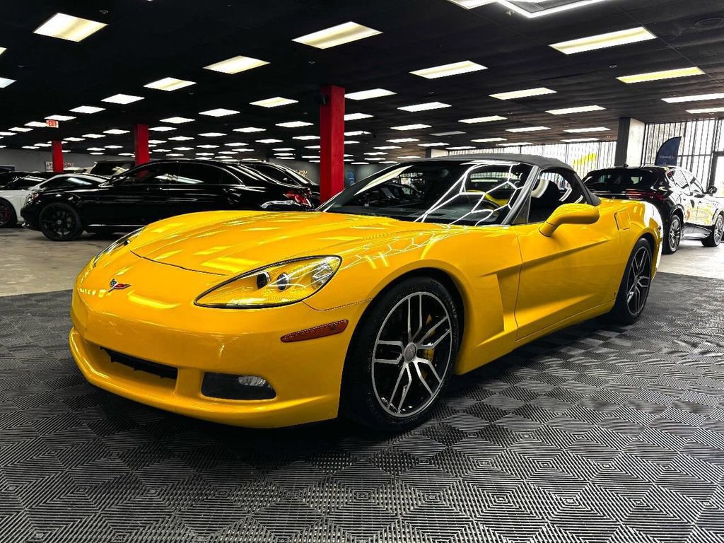 Used 2007 Chevrolet Corvette Convertible w/ Preferred Equipment Group image 12
